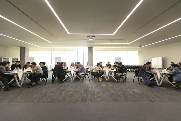 1658112290133088D85F.jpg 3V7A7888.jpg