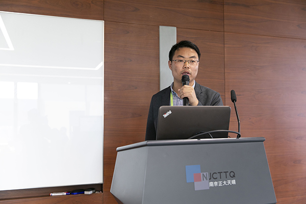 1658112350880946C168.jpg 3V7A7903.jpg