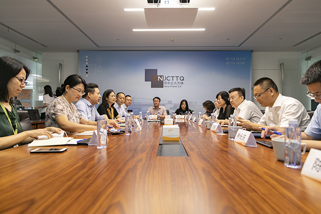 1658452235163219C6FC.jpg 3V7A3572.jpg