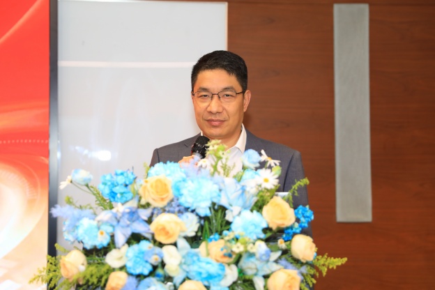 17696533614792871038.jpg 2.7.JPG