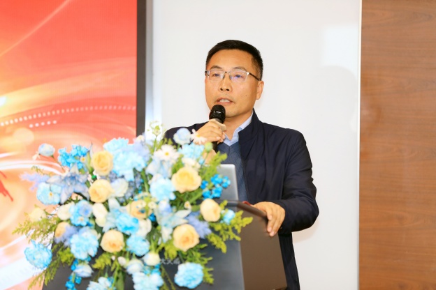 176965338712243473B4.jpg 3.1.JPG