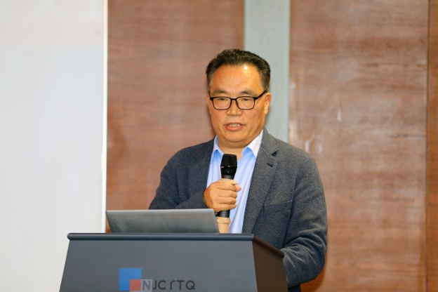 176978070711003233C3.jpg 3.1.JPG