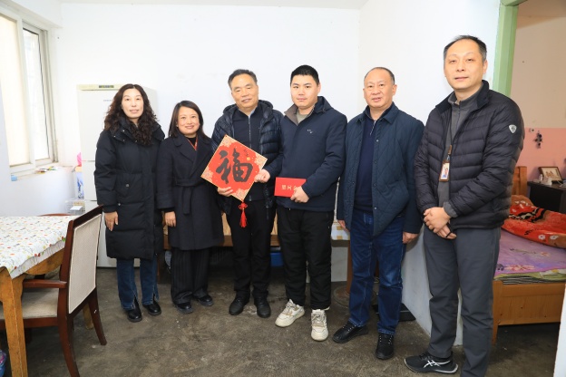 17700893892945955076.jpg 2.JPG