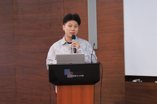 17625048341248222EBF.jpg 5.2.JPG