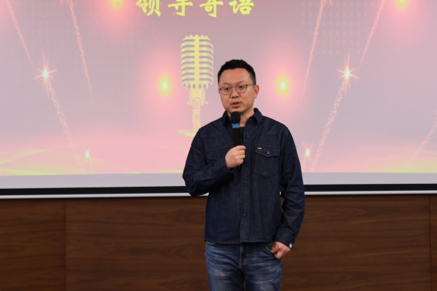 17625048611045759B8F.jpg 6.2.JPG