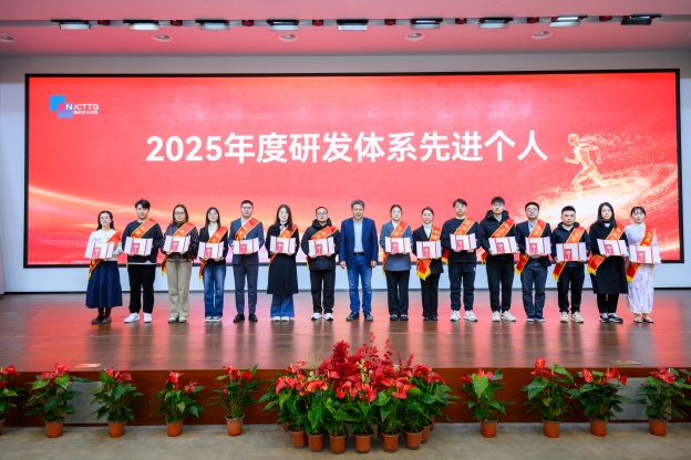 177036568911915951D3.jpg 8.2.jpg