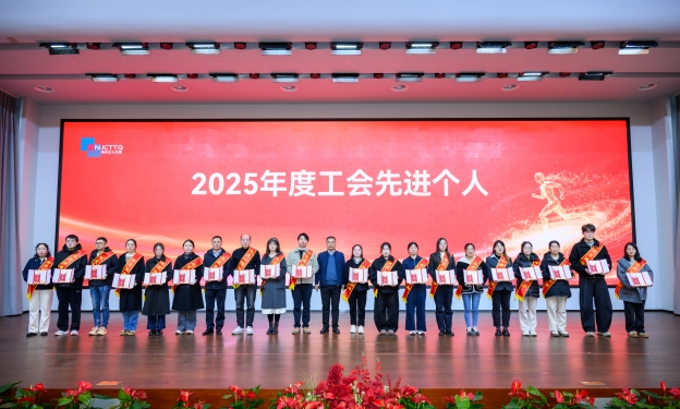 1770365792889251E67D.jpg 8.11.jpg